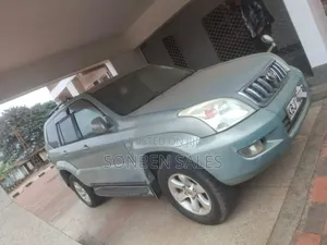 Toyota Land Cruiser Prado 3.0 D-4D 5dr 2006 Green