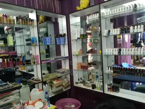 Business on Sale (Beauty Salon)