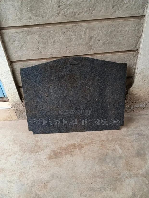 Nissan Note 2012 Boot Cover