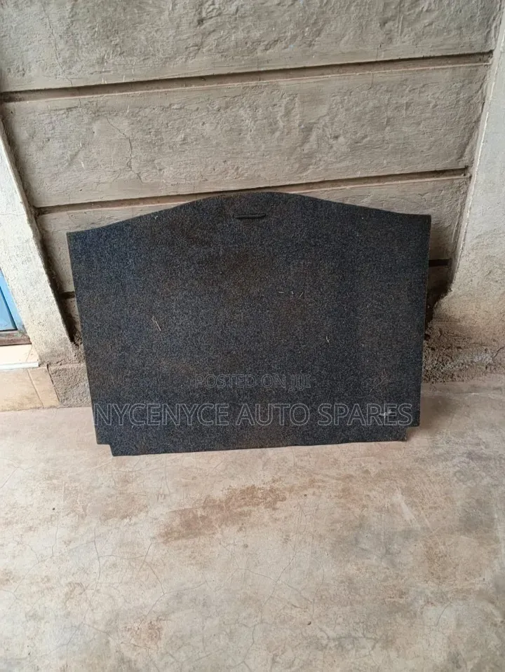 Nissan Note 2012 Boot Cover