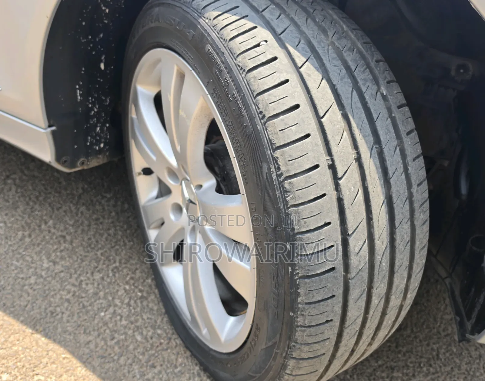 Mercedes-Benz C200 2010 Gray