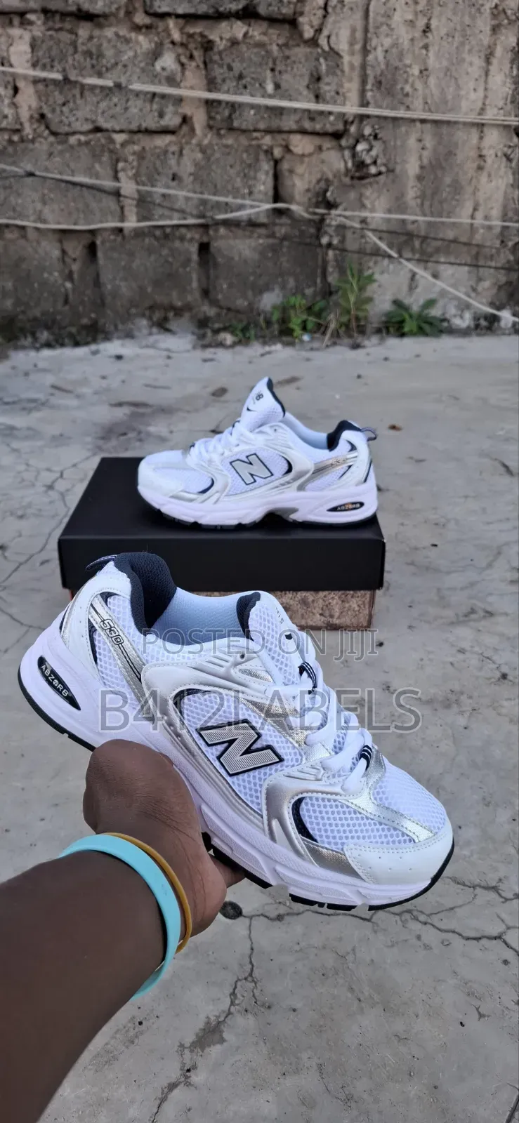 New Balance 530