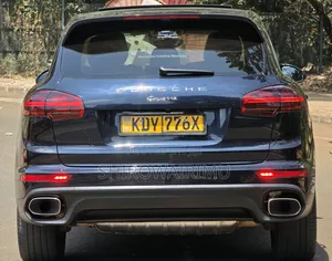 Porsche Cayenne 2015 Matt Black