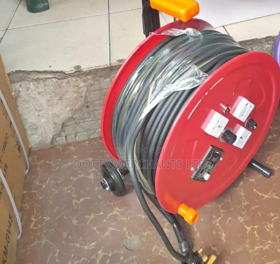 25m Extension Cable Reel/Cable Cord 2.5mm