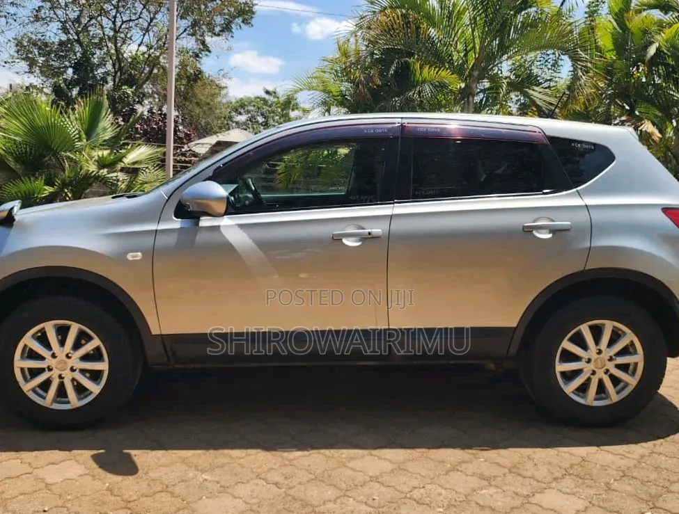 Nissan Dualis 2009 Silver