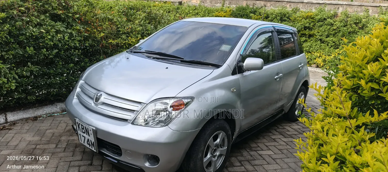 Toyota IST 2005 Silver