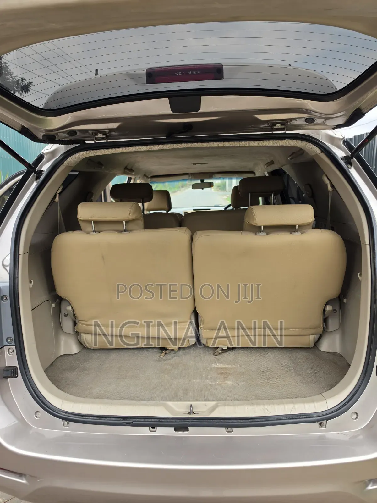 Toyota Fortuner 2009 Gold