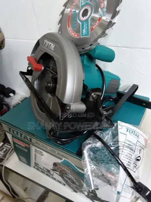 Total Circular Saw (1200watts)