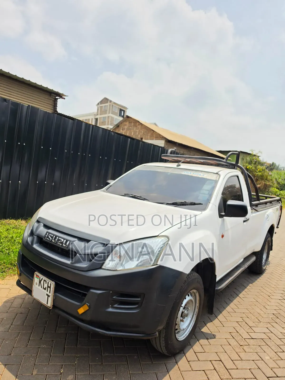 Isuzu D-MAX 2016 White