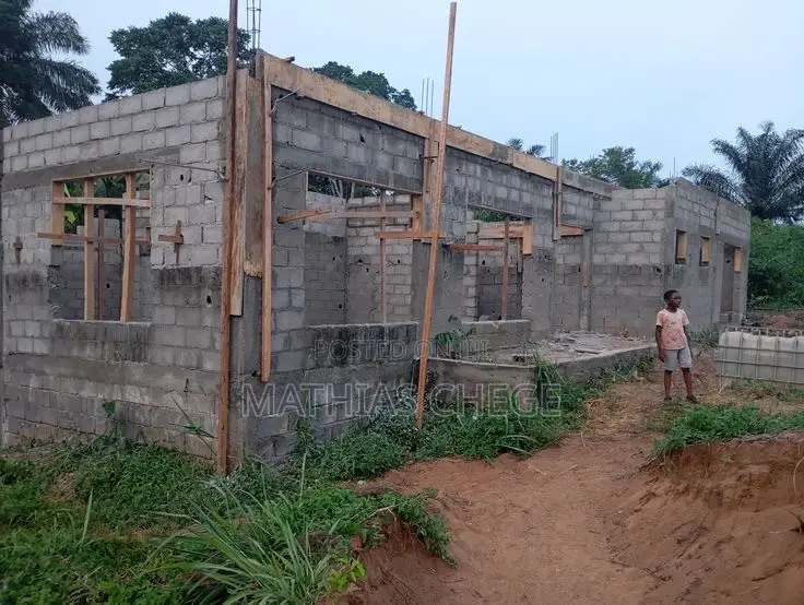 Construction Services, Residentials Commercial.Foreman | Fundi