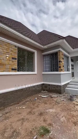 Construction Services, Residentials Commercial.Foreman | Fundi