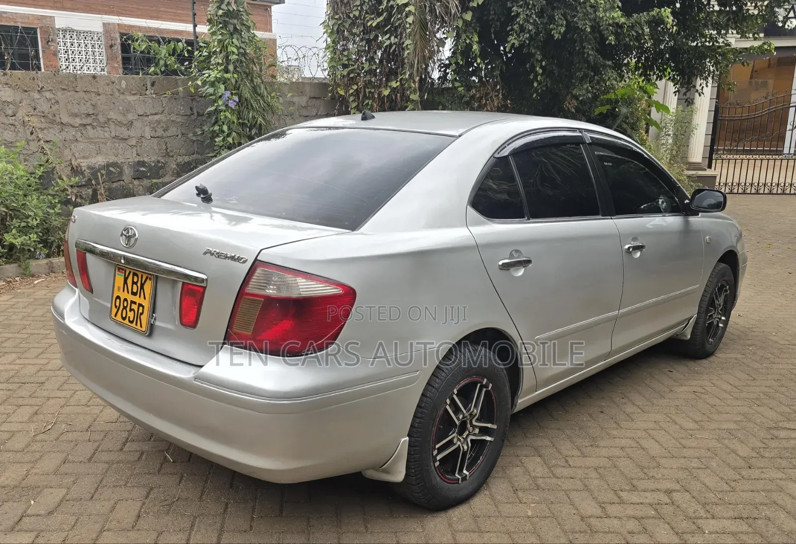 Toyota Premio 2002 Silver