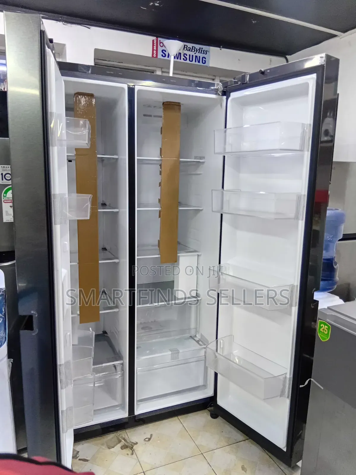 LG Spacious Double Door Fridge