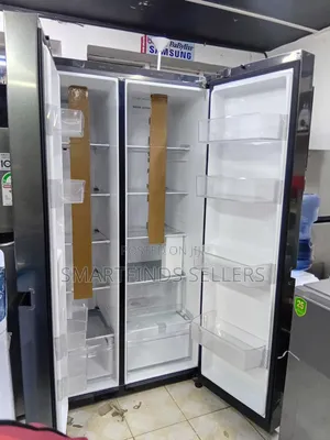 LG Spacious Double Door Fridge