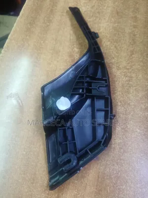 Windscreen Finishers Toyota Aqua