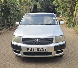 Toyota Succeed 2006 Silver