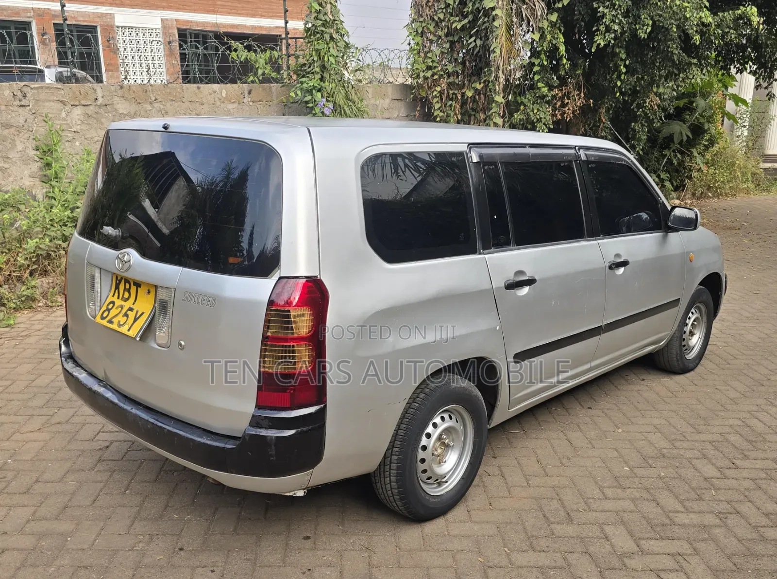 Toyota Succeed 2006 Silver