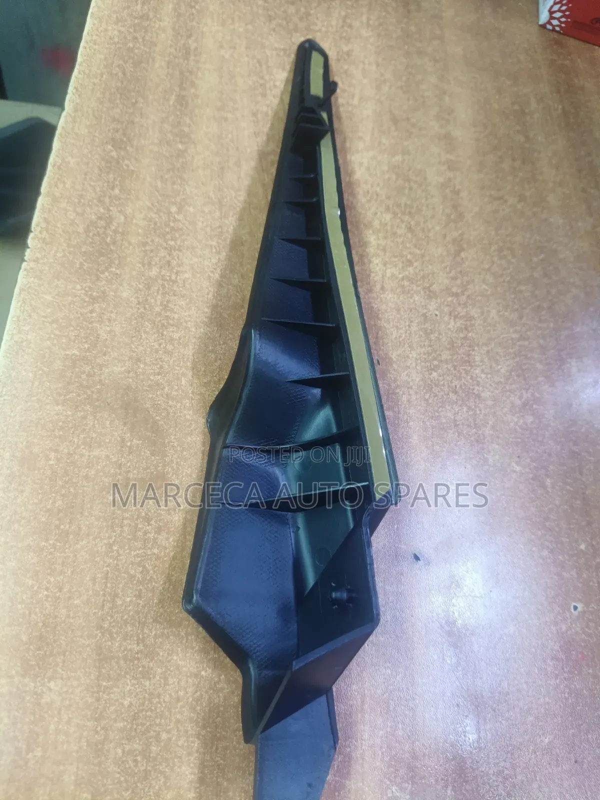 Windscreen Finishers Toyota Lexus