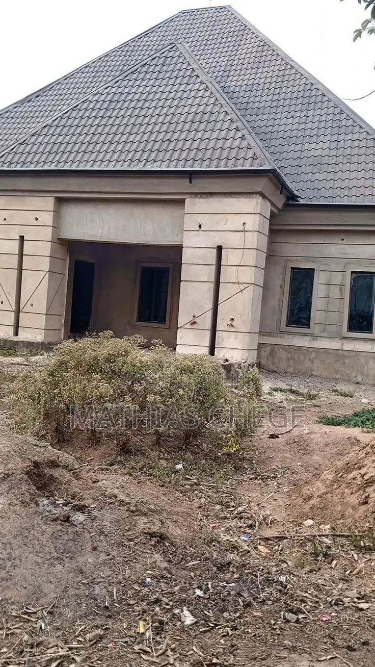 Foreman / Construction Services / Fundi