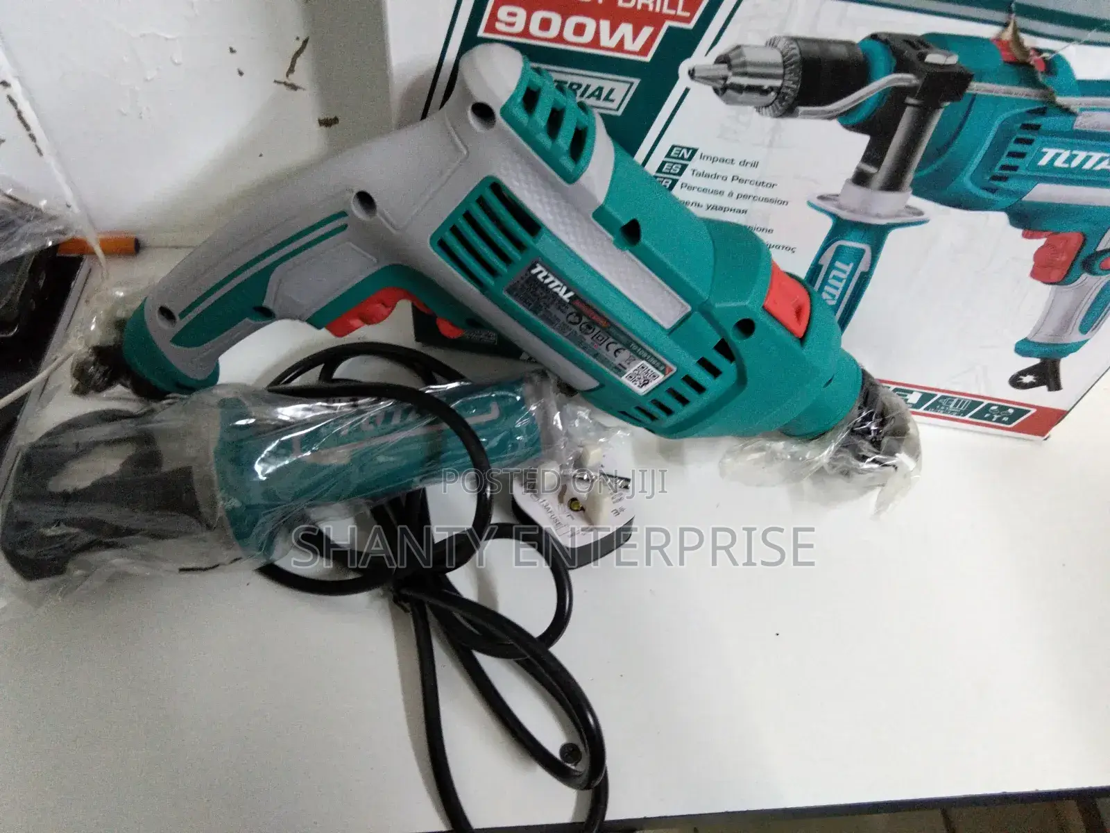 Total Impact Drill 900