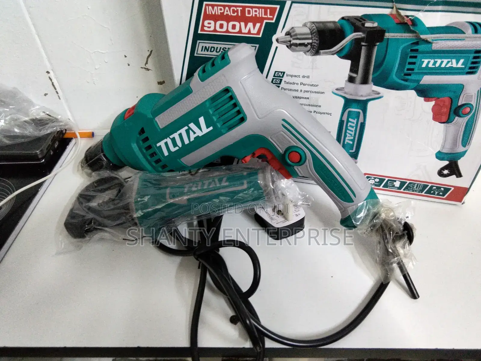 Total Impact Drill 900watts