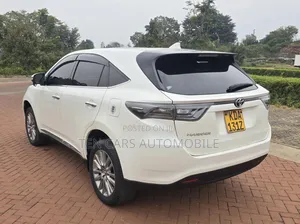 Toyota Harrier 2014 White
