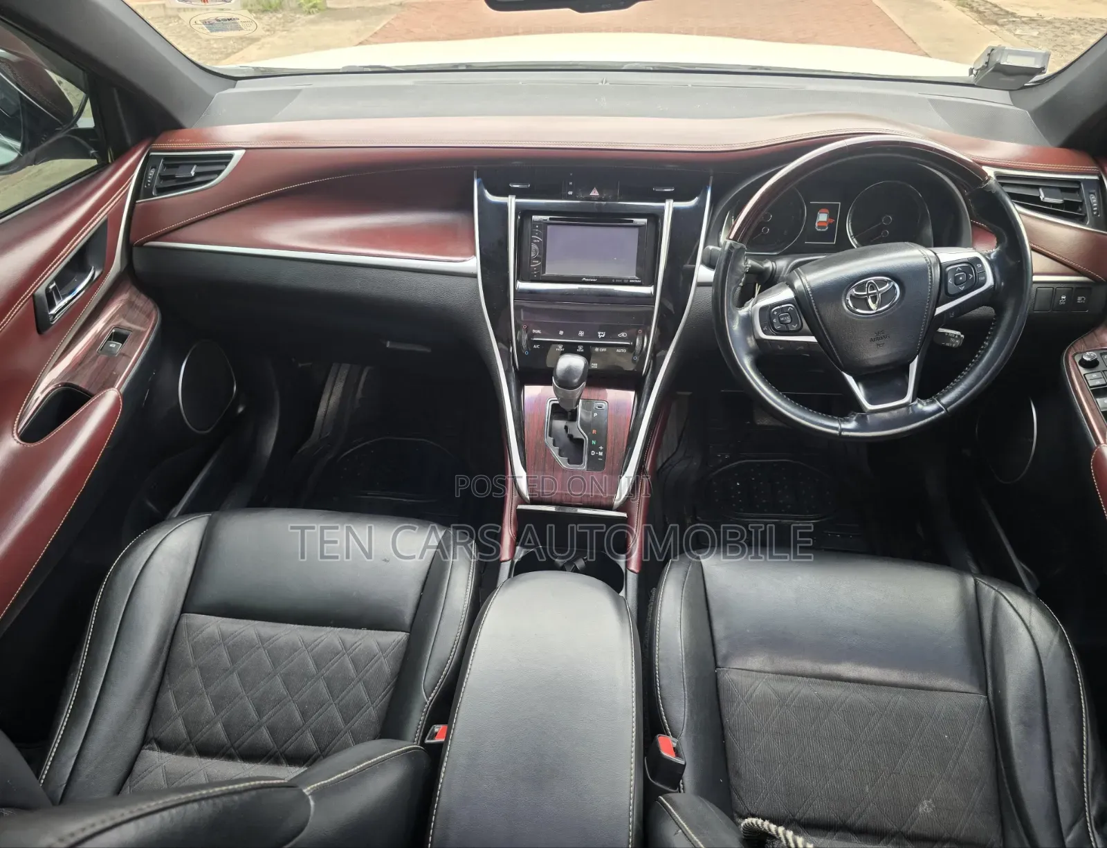Toyota Harrier 2014 White