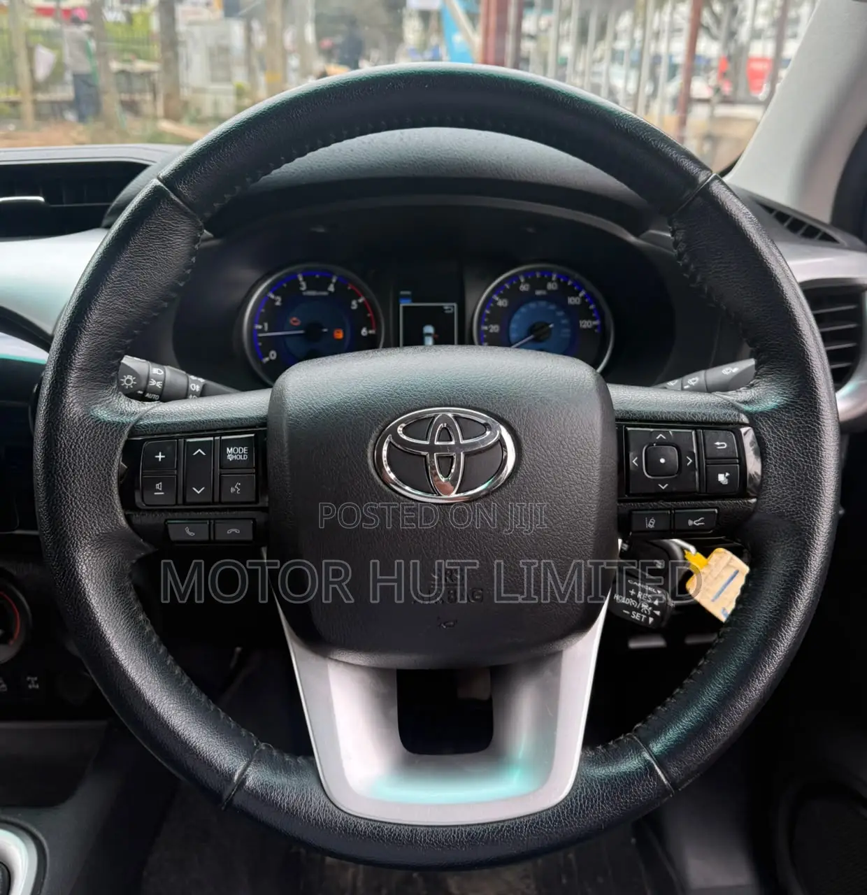 Toyota Hilux 2019 Gray