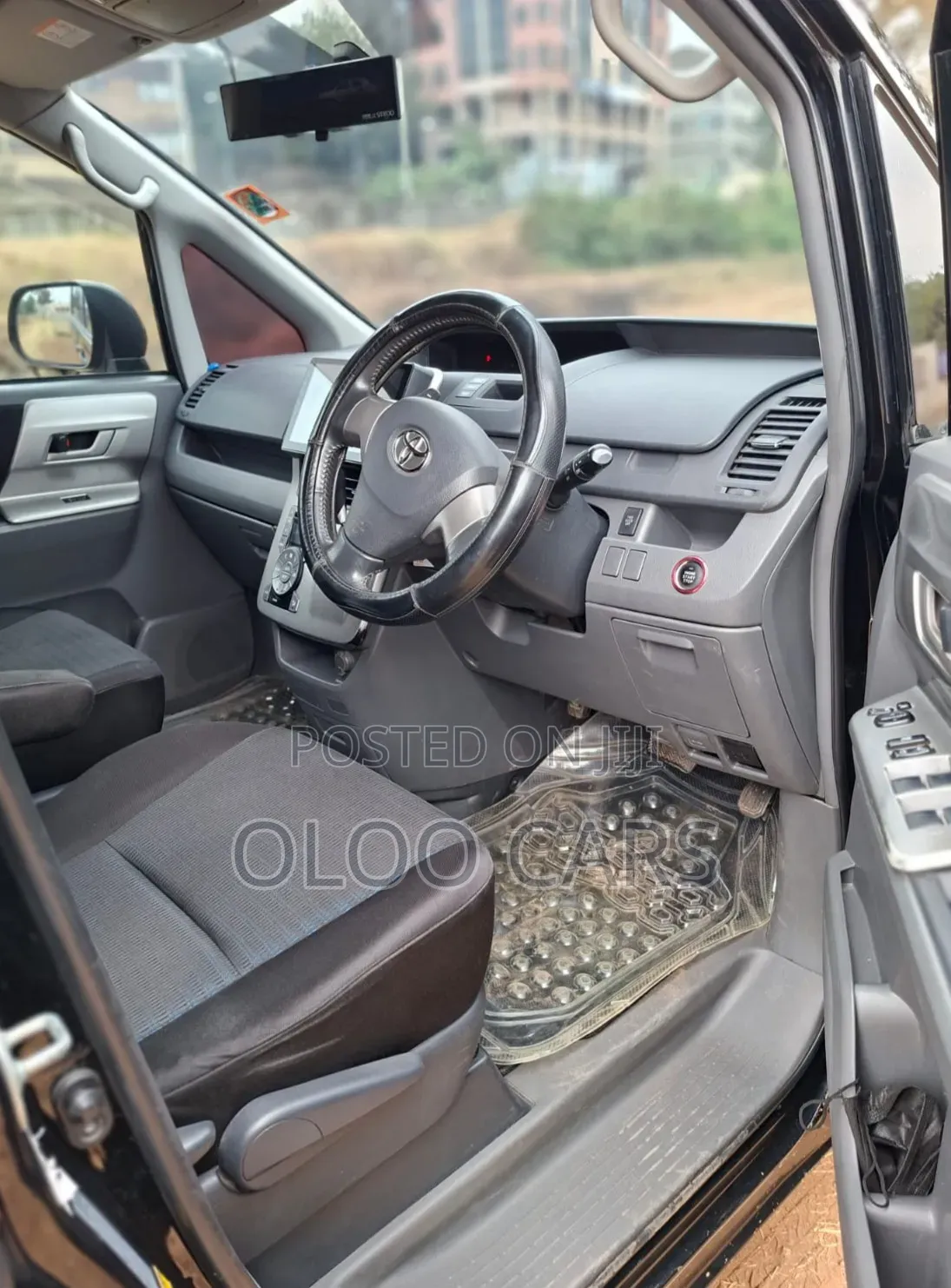 Toyota Voxy 2011 Black