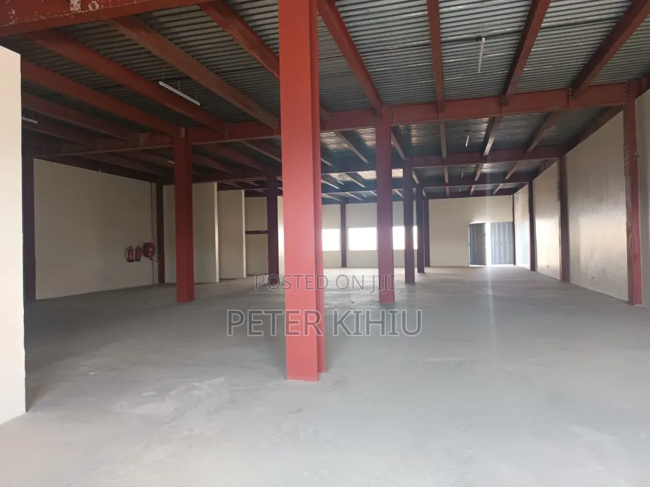 Godown to Let 5000sqft in Baba Dogo on 2nd Floor