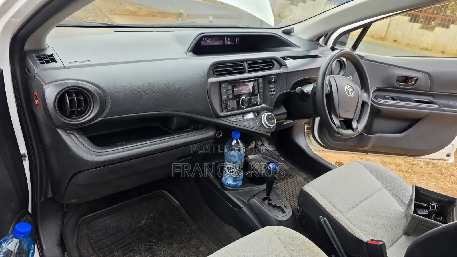 Toyota Aqua 2018 White
