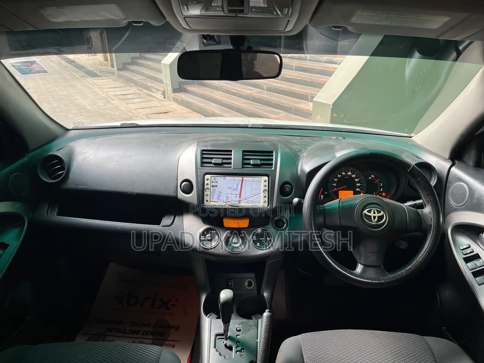 Toyota RAV4 2010 White