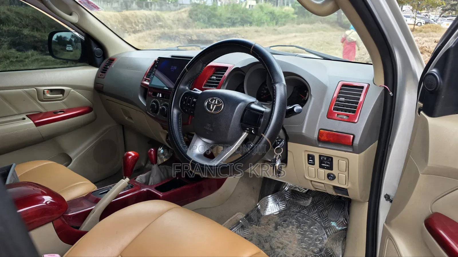 Toyota Hilux 2011 Gray