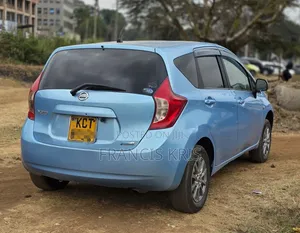 Nissan Note 2013 Teal