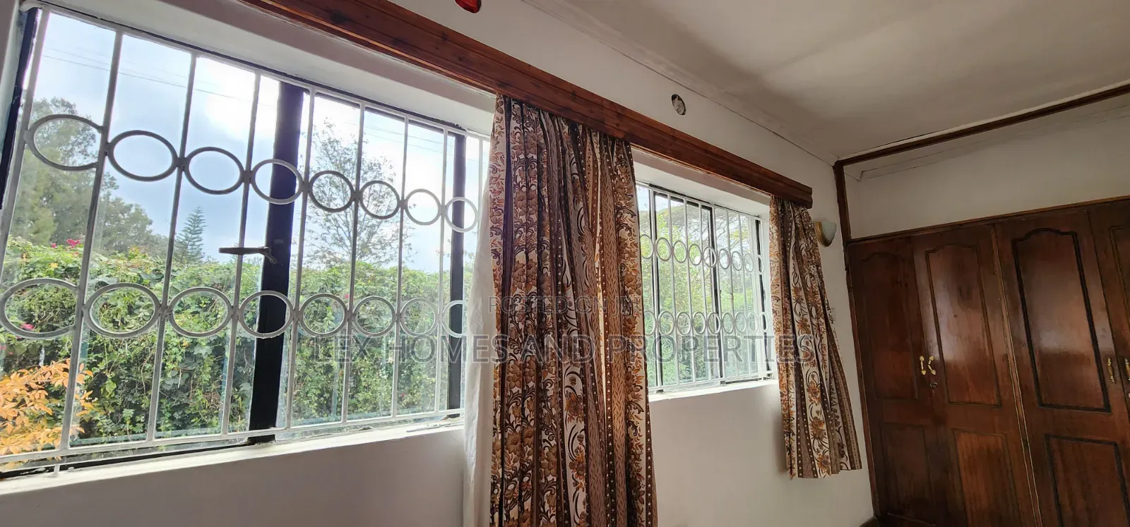 Furnished 1bdrm Bungalow in Hardy for rent