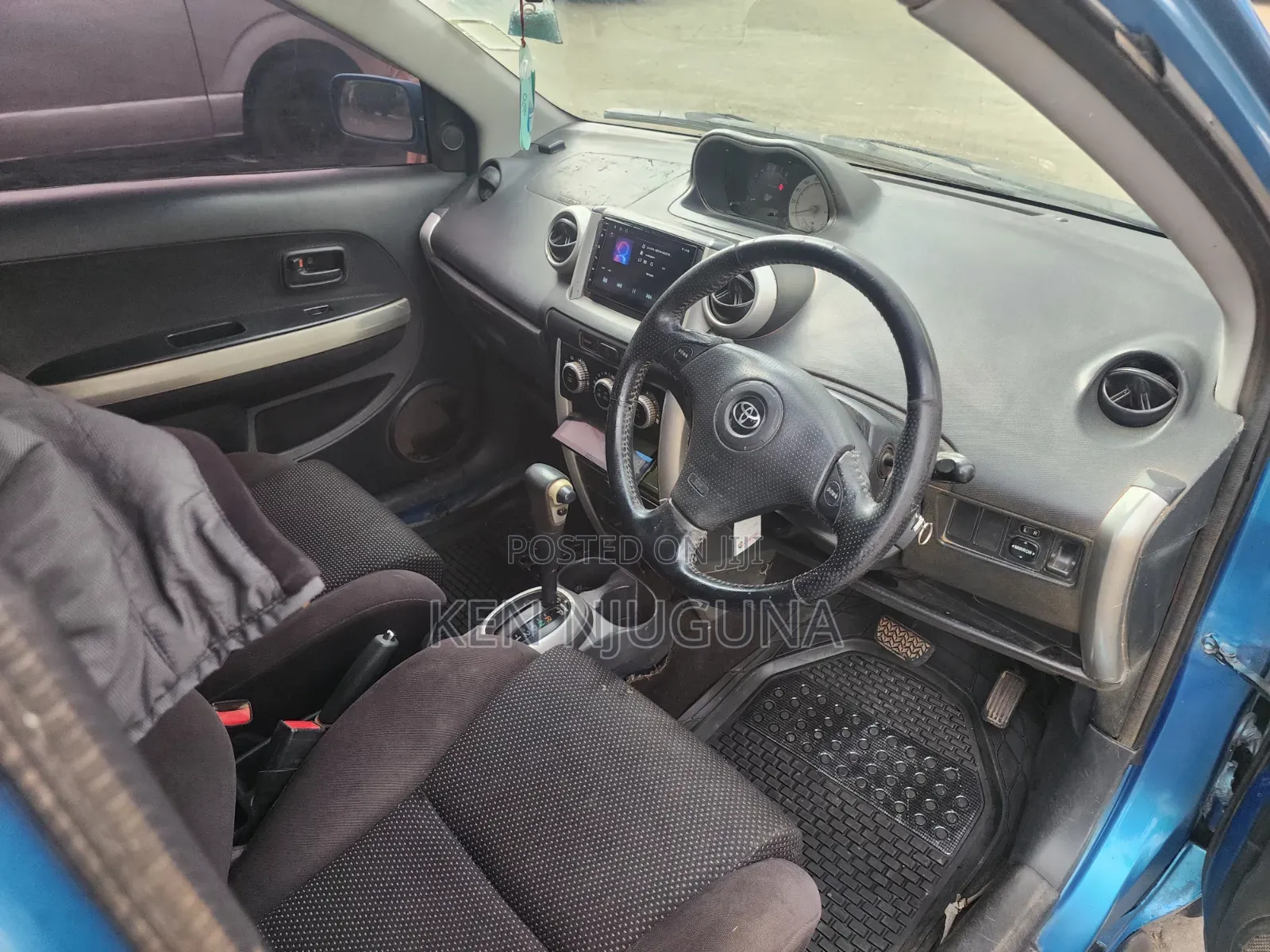 Toyota IST 2002 Blue