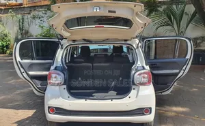 Toyota Passo 2018 White