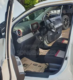 Toyota Passo 2018 White