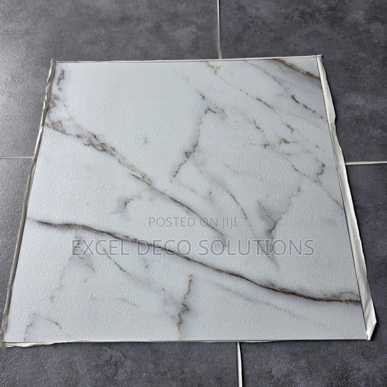 PVC Peel and Stick Tiles | 450×450mm Floor Finish