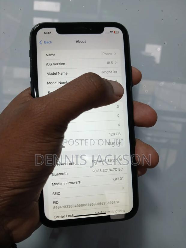 Apple iPhone XR 128 GB Black - thumbnail 3