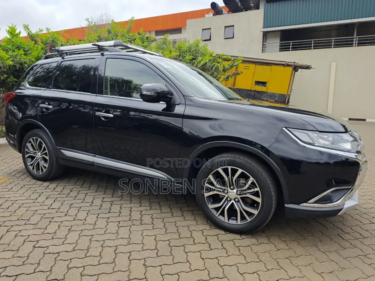 Mitsubishi Outlander 2.4 PHEV AWD 2017 Black