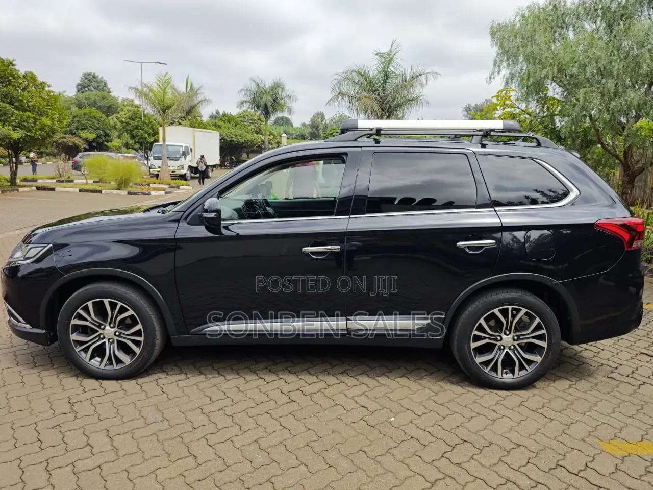 Mitsubishi Outlander 2.4 PHEV AWD 2017 Black