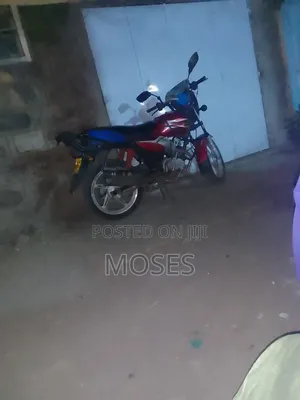 TVS HLX Plus ES 2019 Red