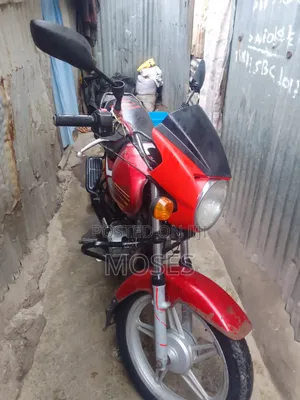 TVS HLX Plus ES 2019 Red