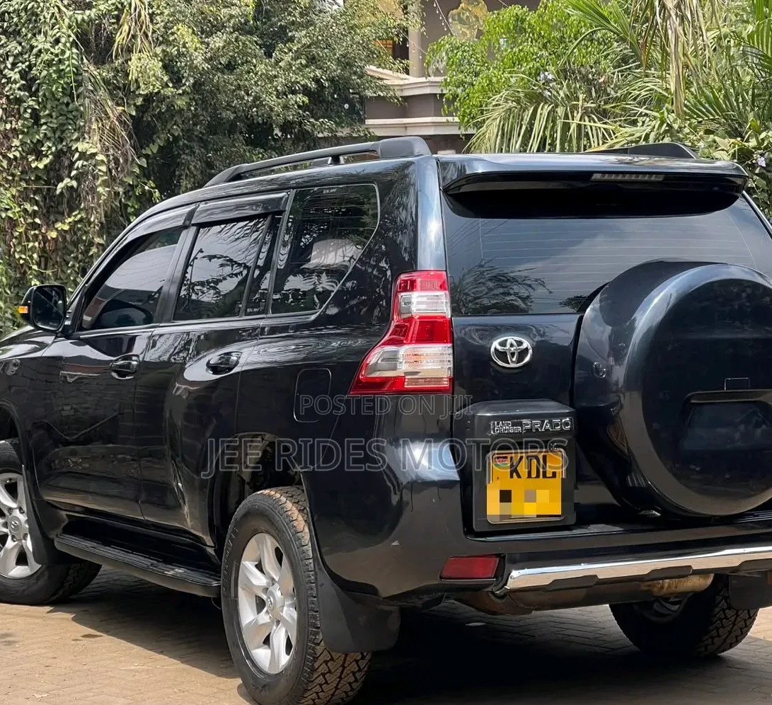 Toyota Land Cruiser Prado 2010 Burgundy