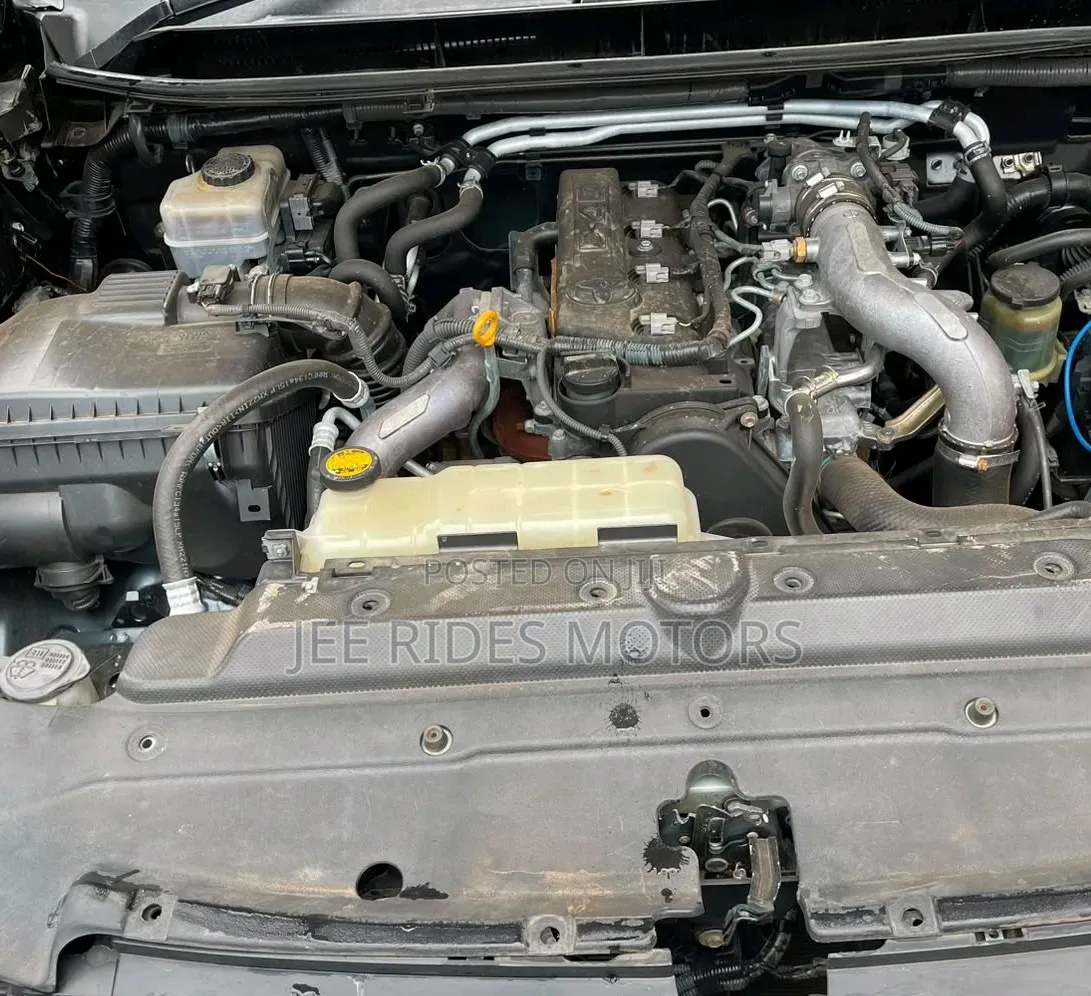 Toyota Land Cruiser Prado 2010 Burgundy