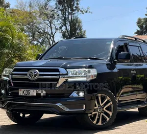 Toyota Land Cruiser 2011
