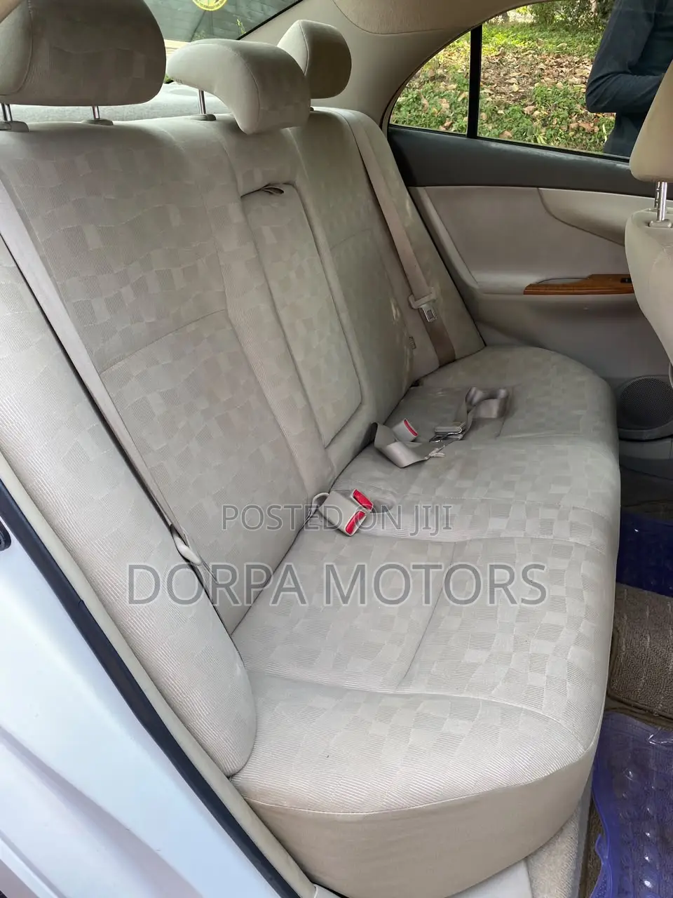 Toyota Axio 1.5 G 4WD 2012 Pearl