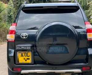 Toyota Land Cruiser Prado 2010 Burgundy