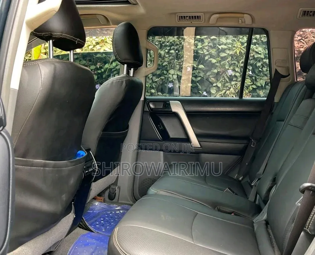 Toyota Land Cruiser Prado 2010 Burgundy